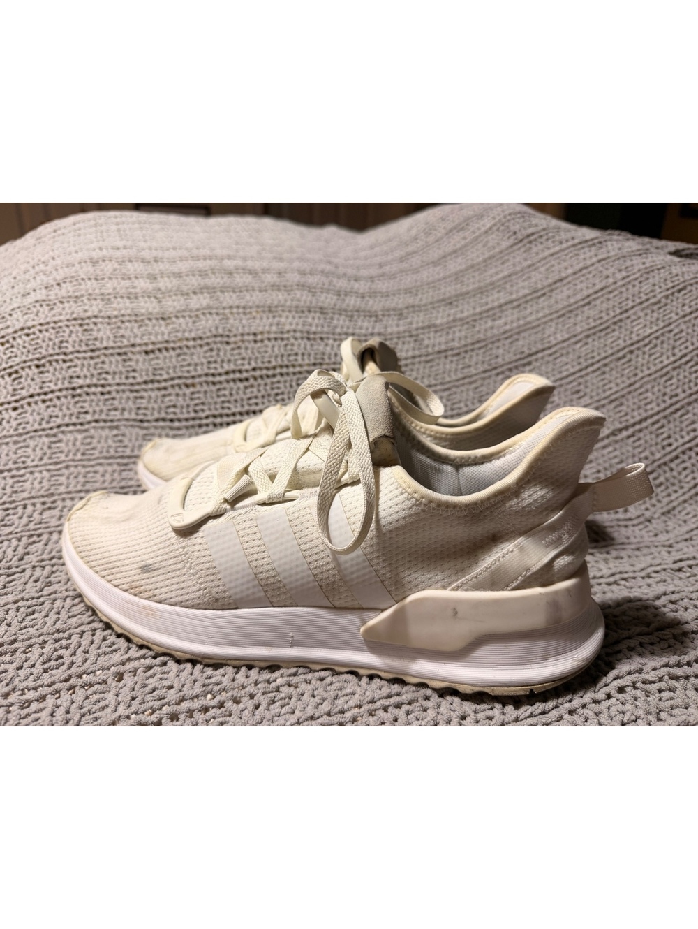 adidas U_Path Run – Off-White / Cream Knit Low-Top Sneakers